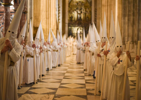 Consulta de puesto e instrucciones para el Martes Santo 2026