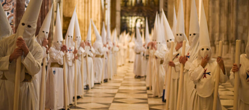 Consulta de puesto e instrucciones para el Martes Santo 2026